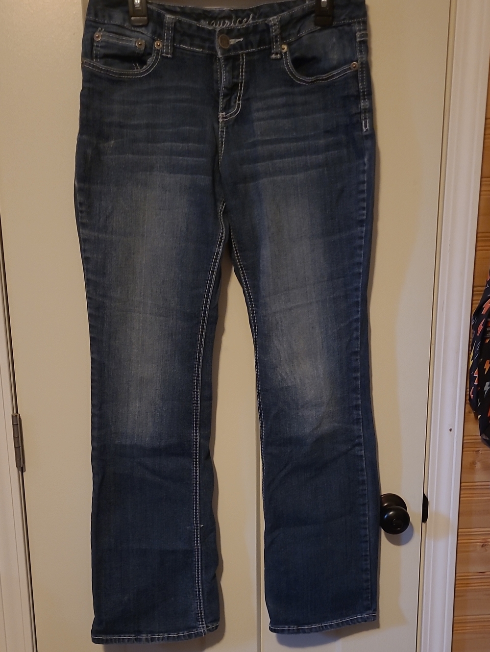 Maurices Medium Wash Bootcut Jeans in Blue